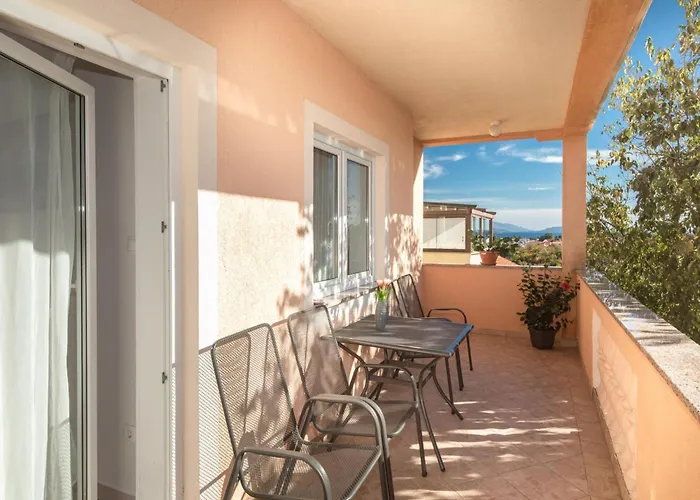 Apartamento Two Bedroom With Balcony And Pool
